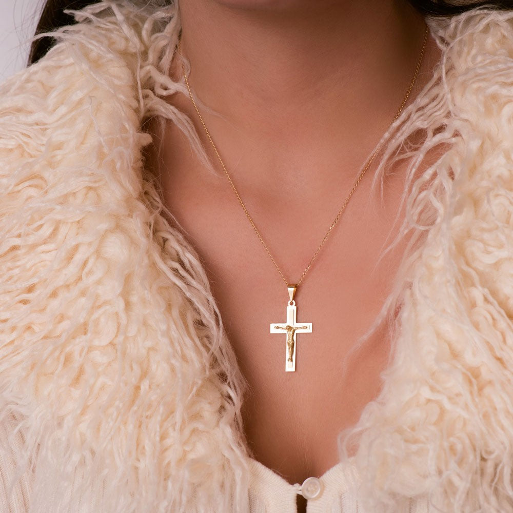 Pendentif - Médaille Christ sur la Croix Or 18 Carats 750/000 Jaune - Chaine Offerte